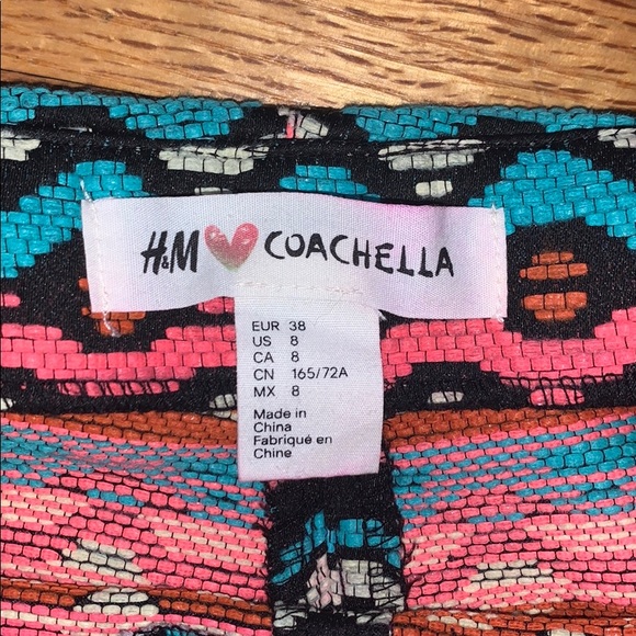 pattern shorts - Picture 3 of 3